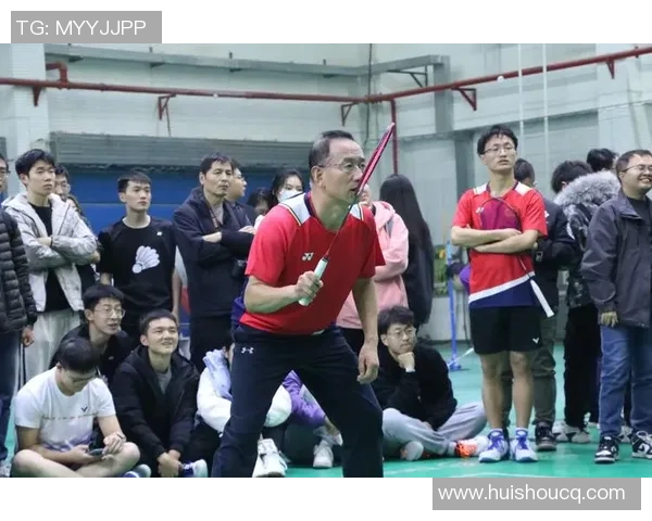 重庆羽毛球队与杭州羽毛球队赛后复盘速度对比分析与战术探讨